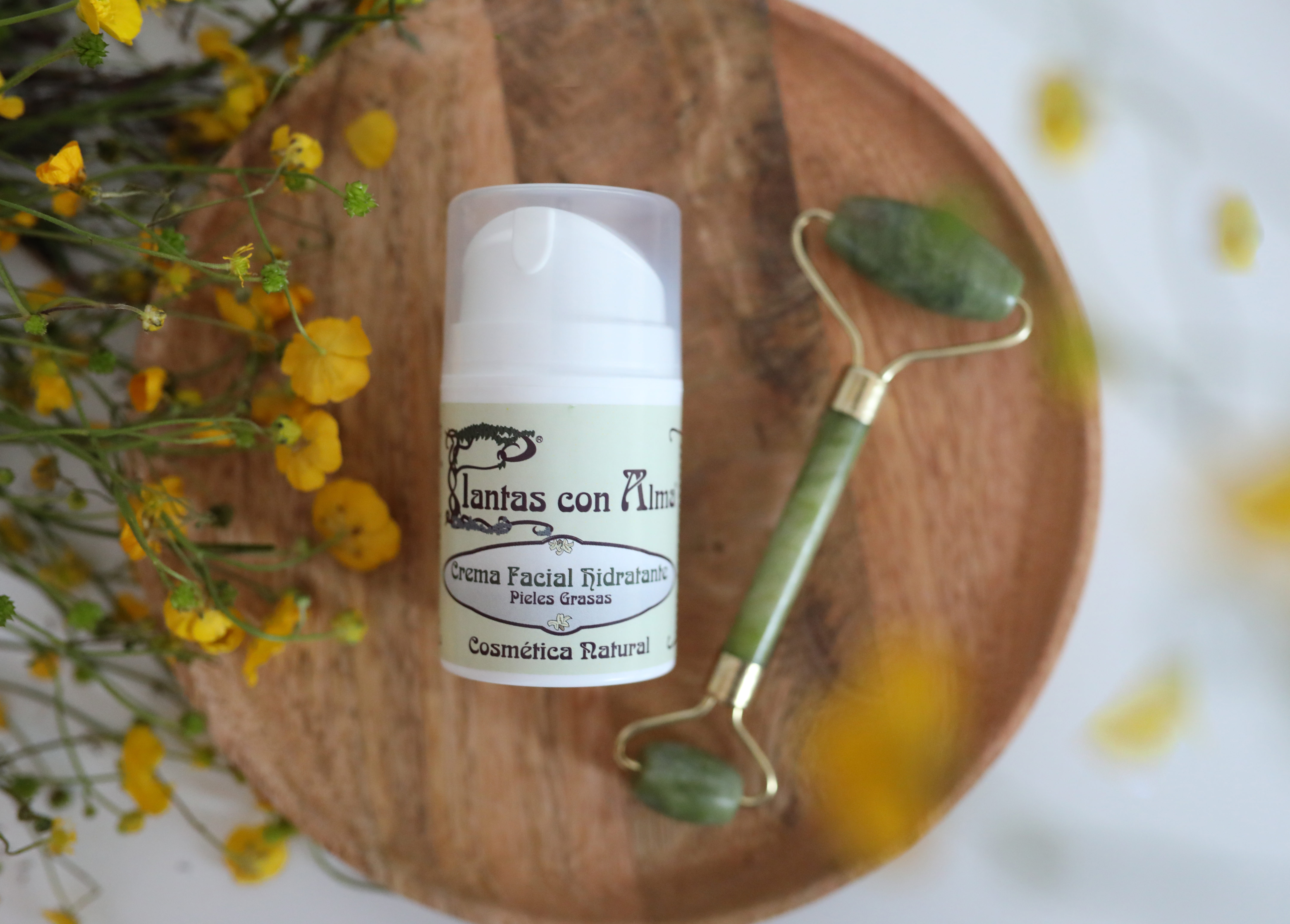 Kit Jade Plantas con Alma, Roller de Jade + Crema hidratante para pieles grasas