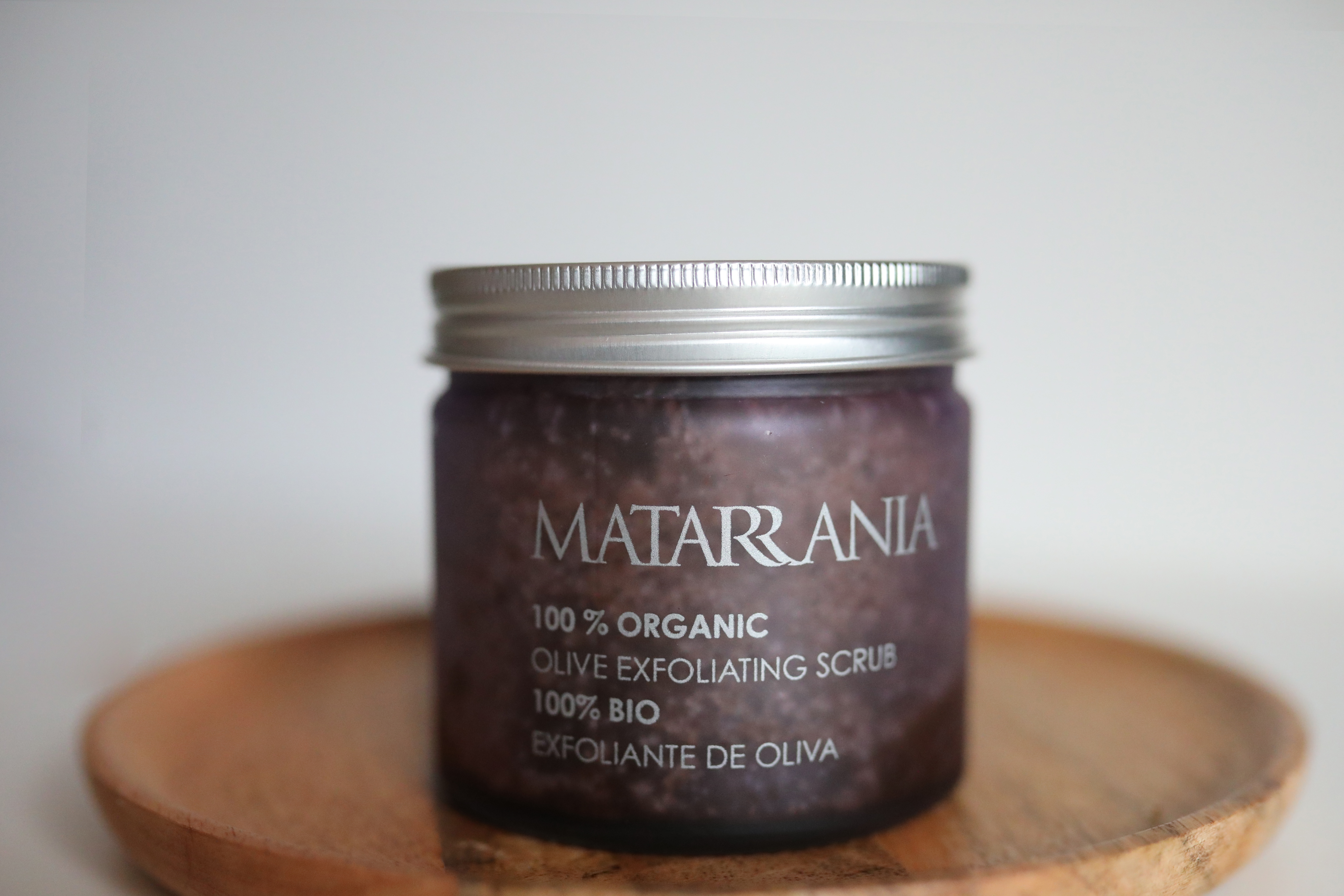 Exfoliante corporal y facial de Matarrania